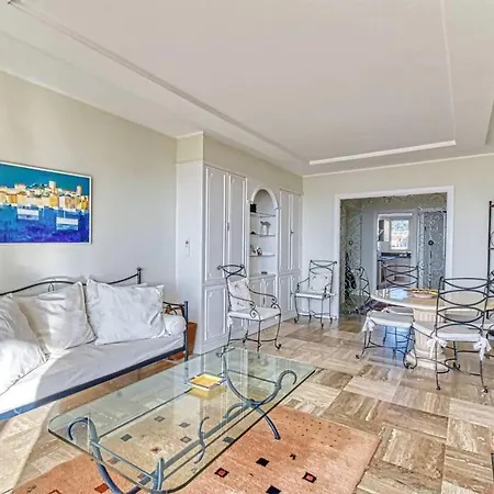 Nice With Sea View On The Croisette Appartement *